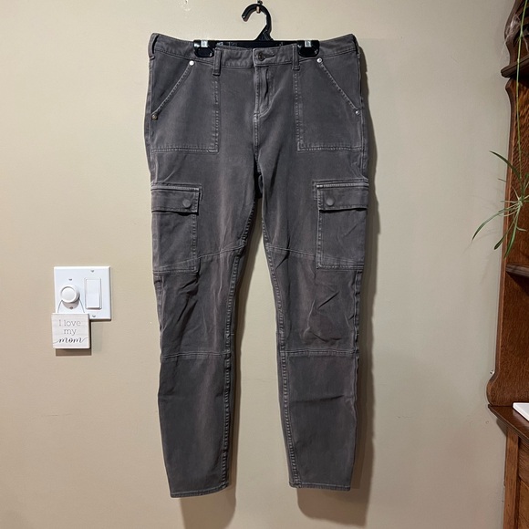 Silver Jeans Skinny Cargo Grey Jeans - Picture 5 of 9